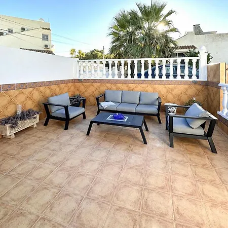 Casa de Férias 3 Bedroom Lovely In *