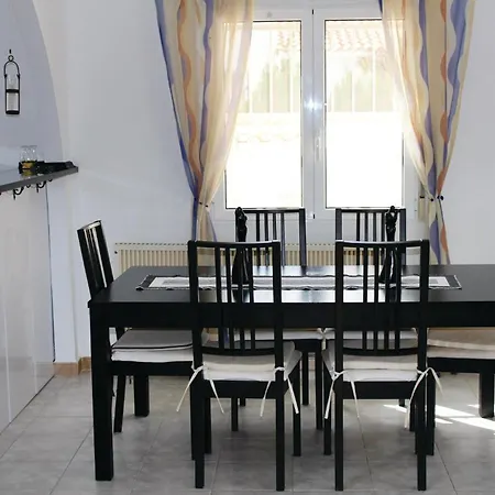 Semesterbostad 3 Bedroom Lovely In San Miguel De Salinas